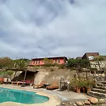 Studio B Girasol - Parking & Shared Pool